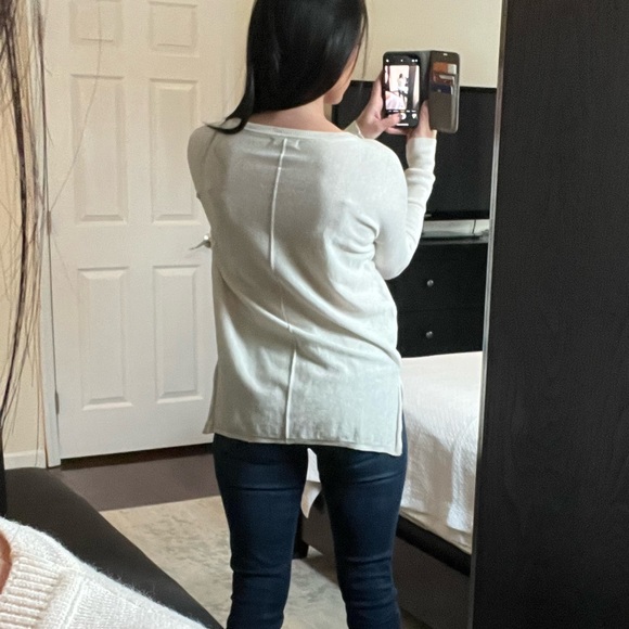 Gap Classic Thin Knit Top - Picture 3 of 4